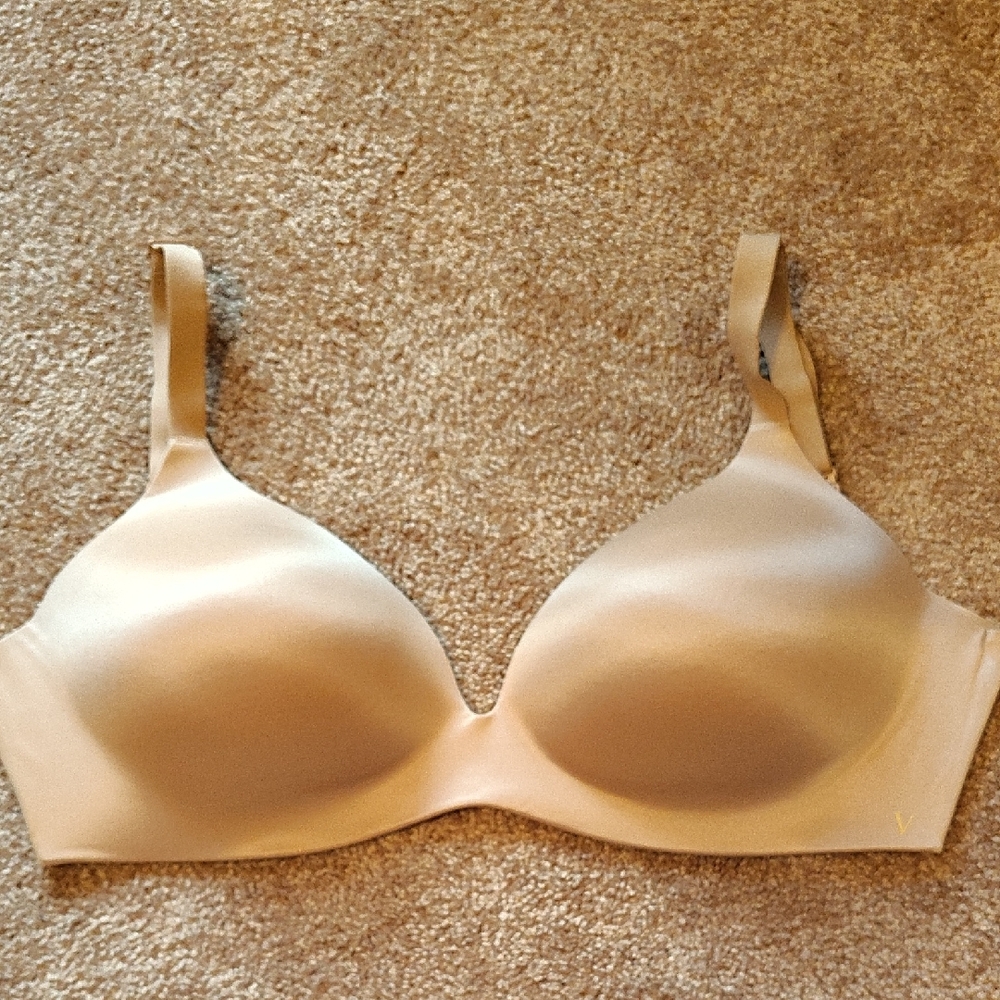 VS Infinity Flex Plunge Bra